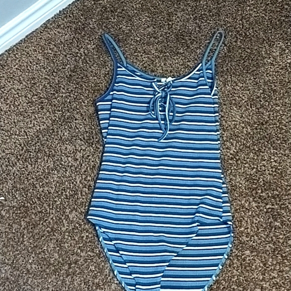 One piece blue tank top - Picture 1 of 3